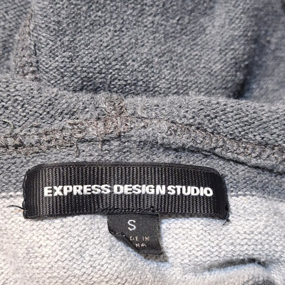 Express Deign Sweater - Picture 6 of 9